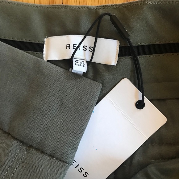 Reiss Lyla Shorts - Picture 4 of 6